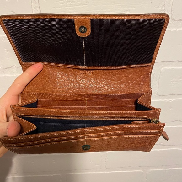 ESPRIT leather wallet - Picture 4 of 5